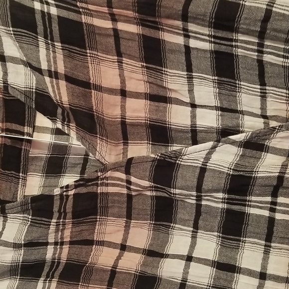 Splendid Plaid Surplice Top Cotton Gauze Style Crinkle Black White Pink Wrap - Picture 5 of 9